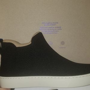 Rothys black slip on sneakers size 9